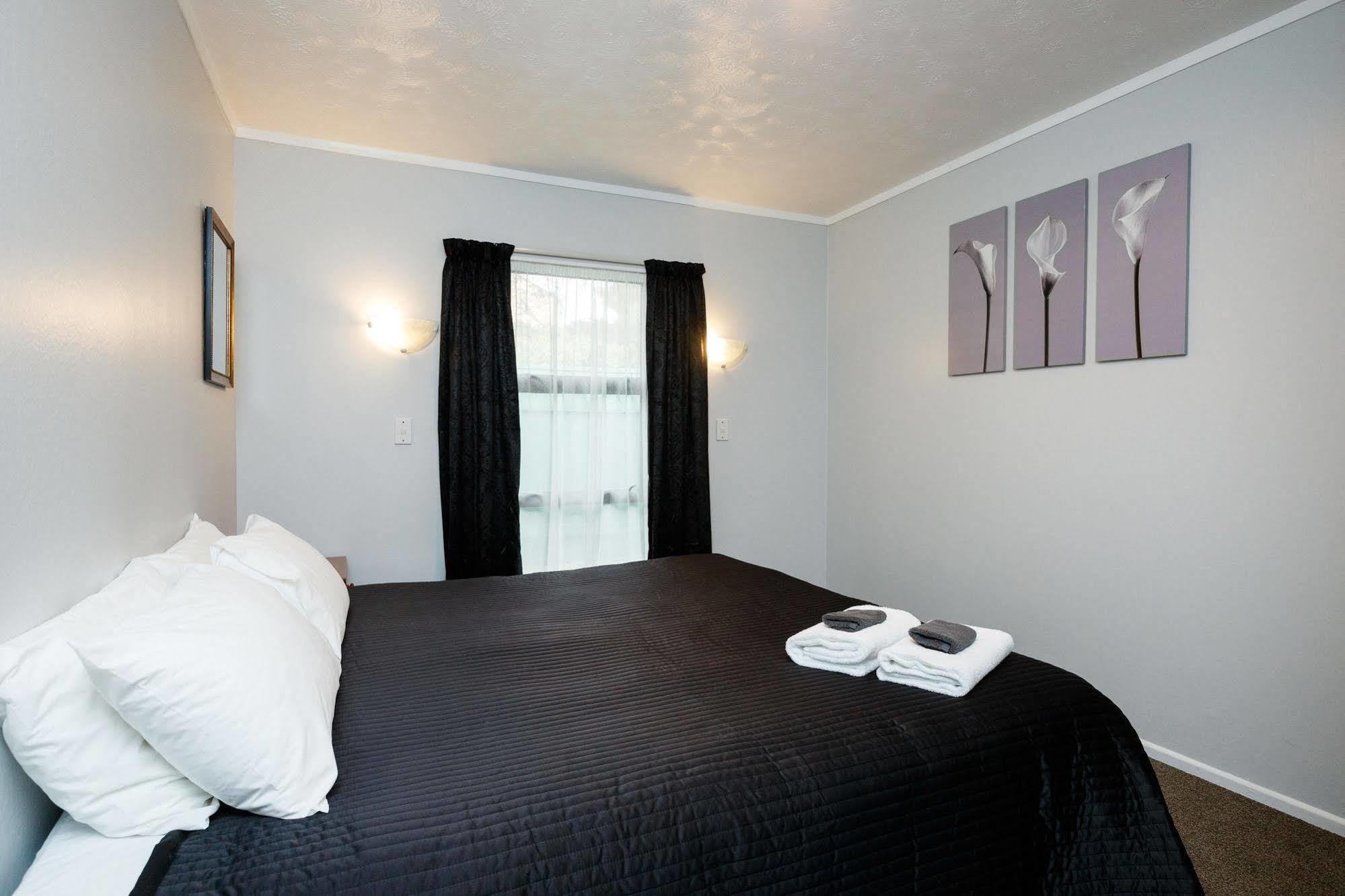 Avenue Motel Палмерстон-Норт Экстерьер фото