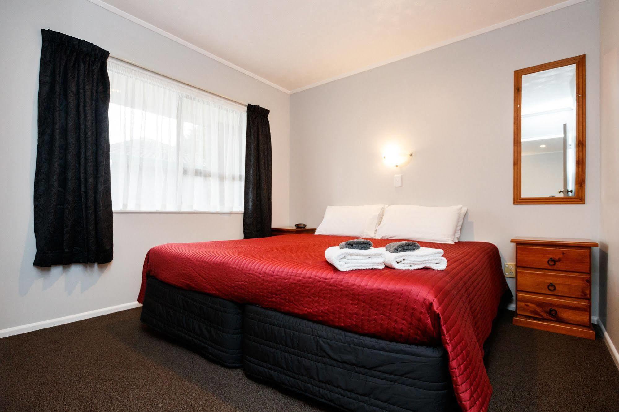 Avenue Motel Палмерстон-Норт Экстерьер фото